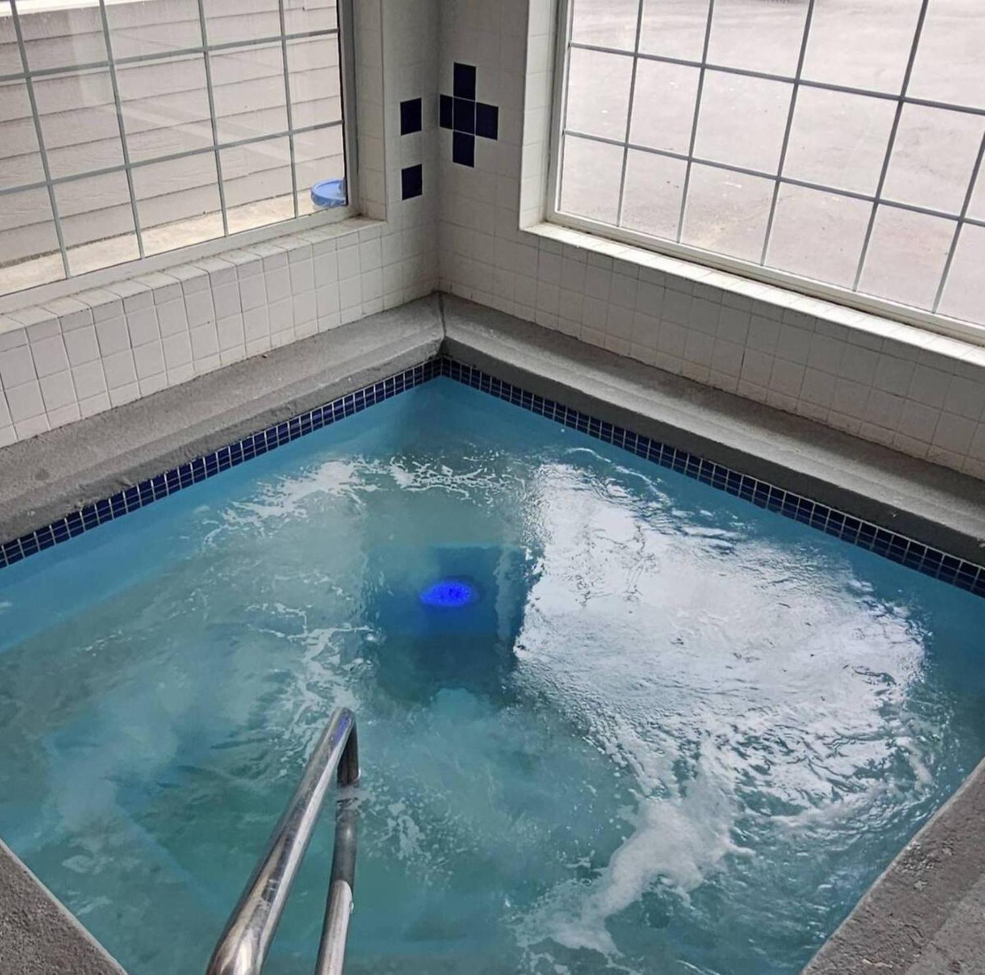 Lighthouse Suites Inn Ocean Shores Extérieur photo